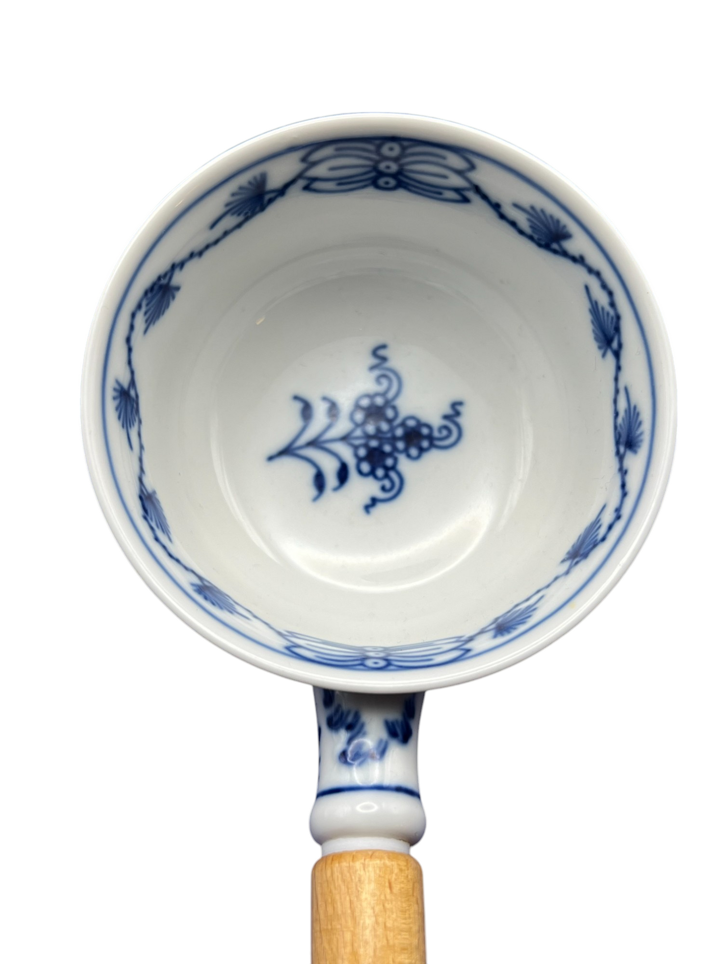 Meissen Porcelain "Blue Onion" Ladle