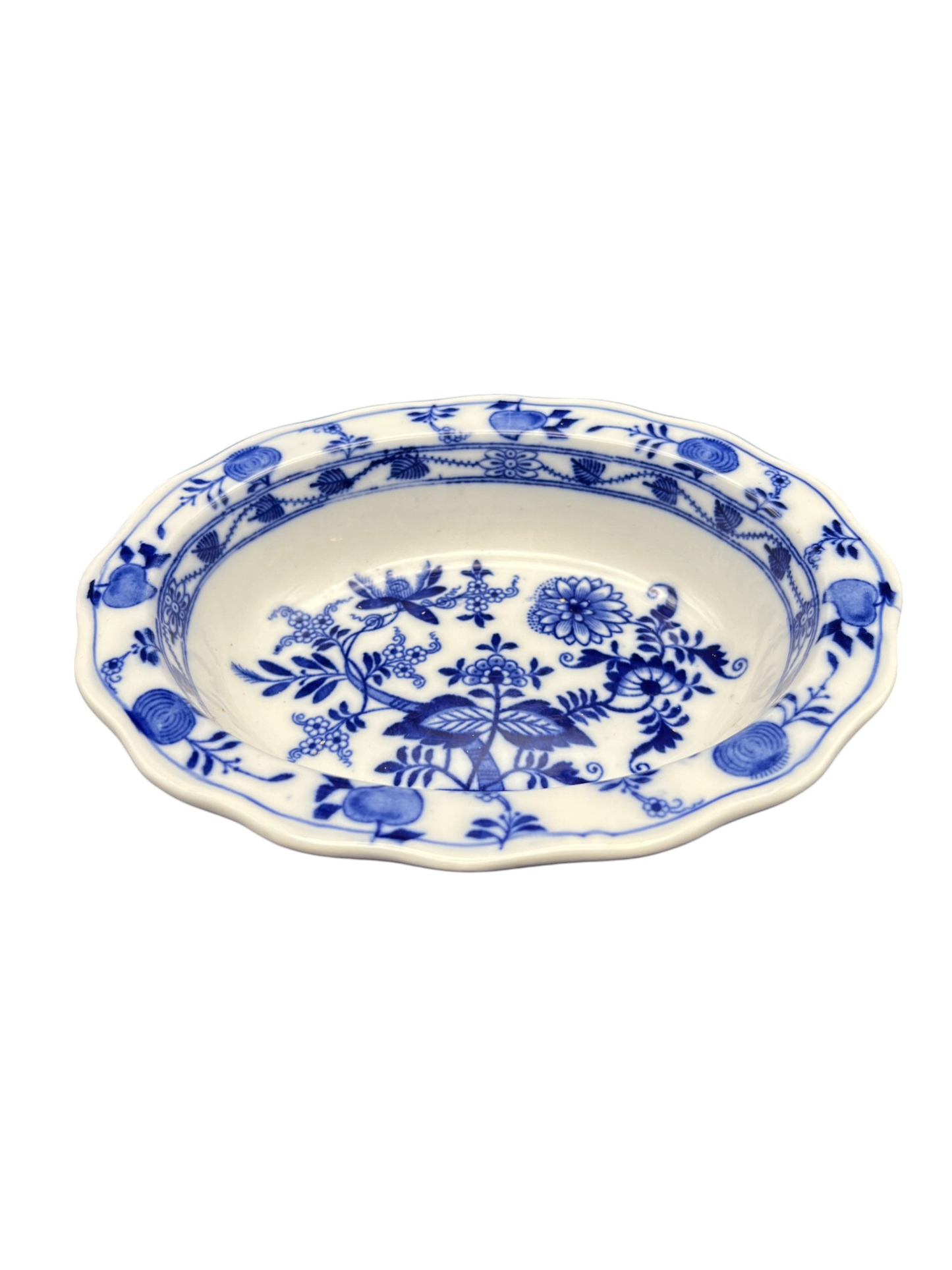Meissen Porcelain "Blue Onion" Small Oval Serving Dish