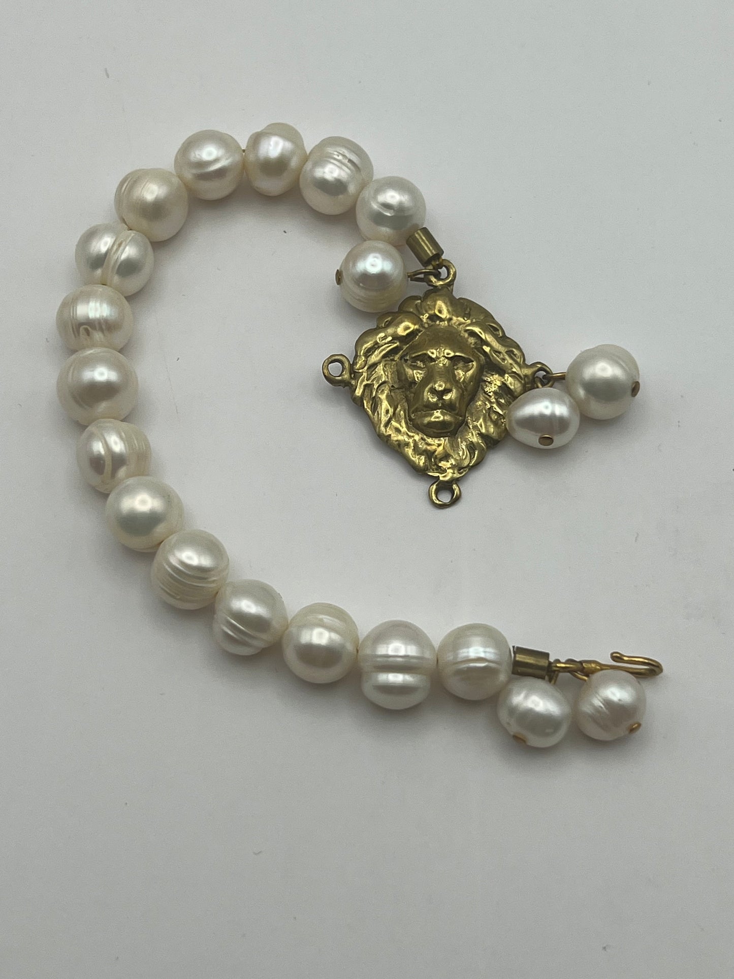 Gold & Pearl Bracelet