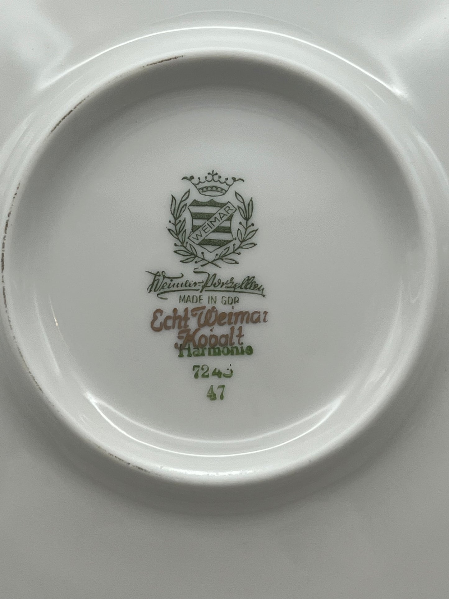 Weimar Porcelain Kobalt Large Decorative Plate