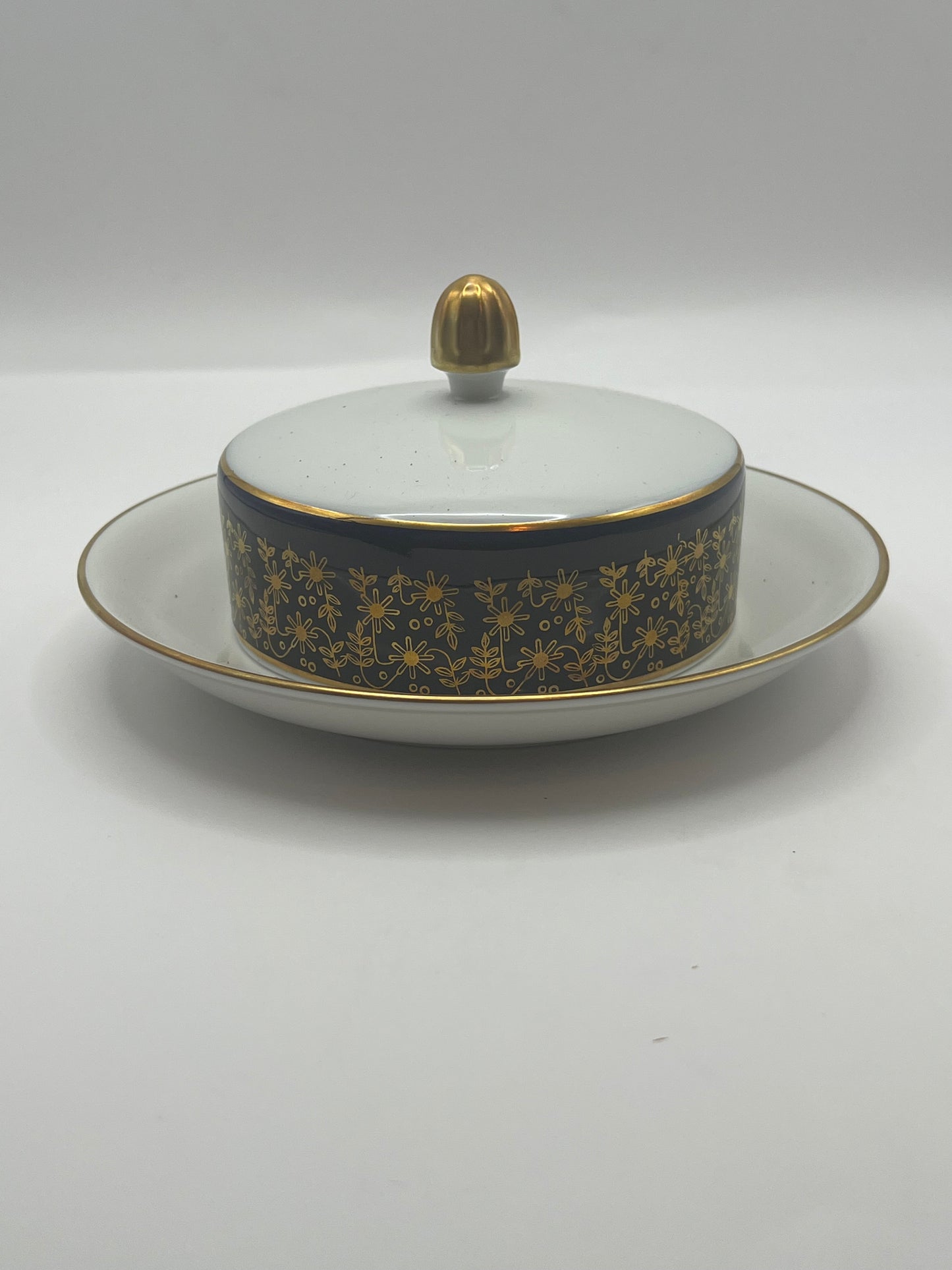 Weimar Porcelain Kobalt Butter Dish
