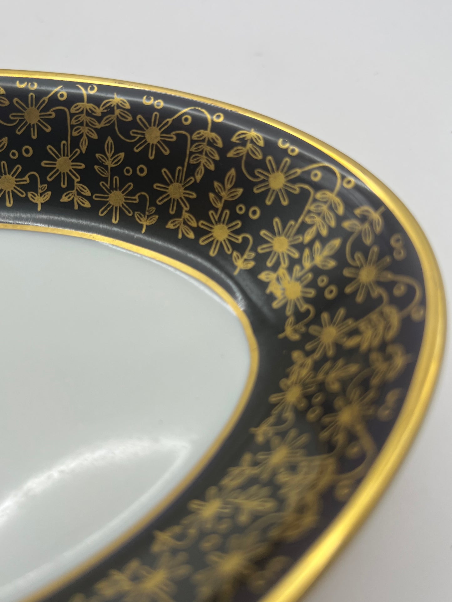 Weimar Porcelain Kobalt Oval Serving Plate
