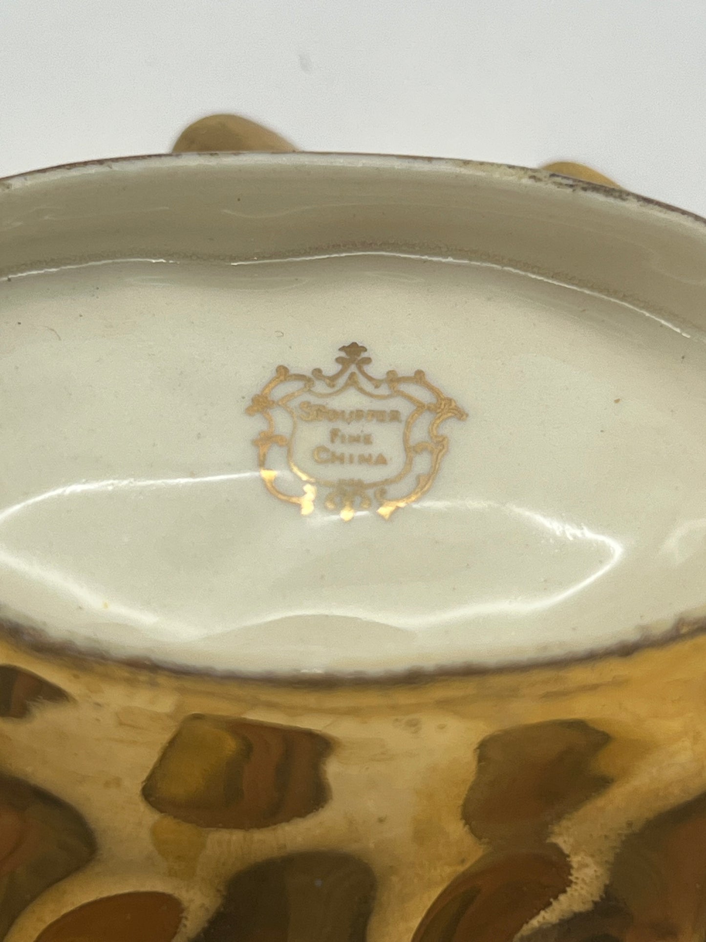 Stouffer Fine China Gold-Leaf Set
