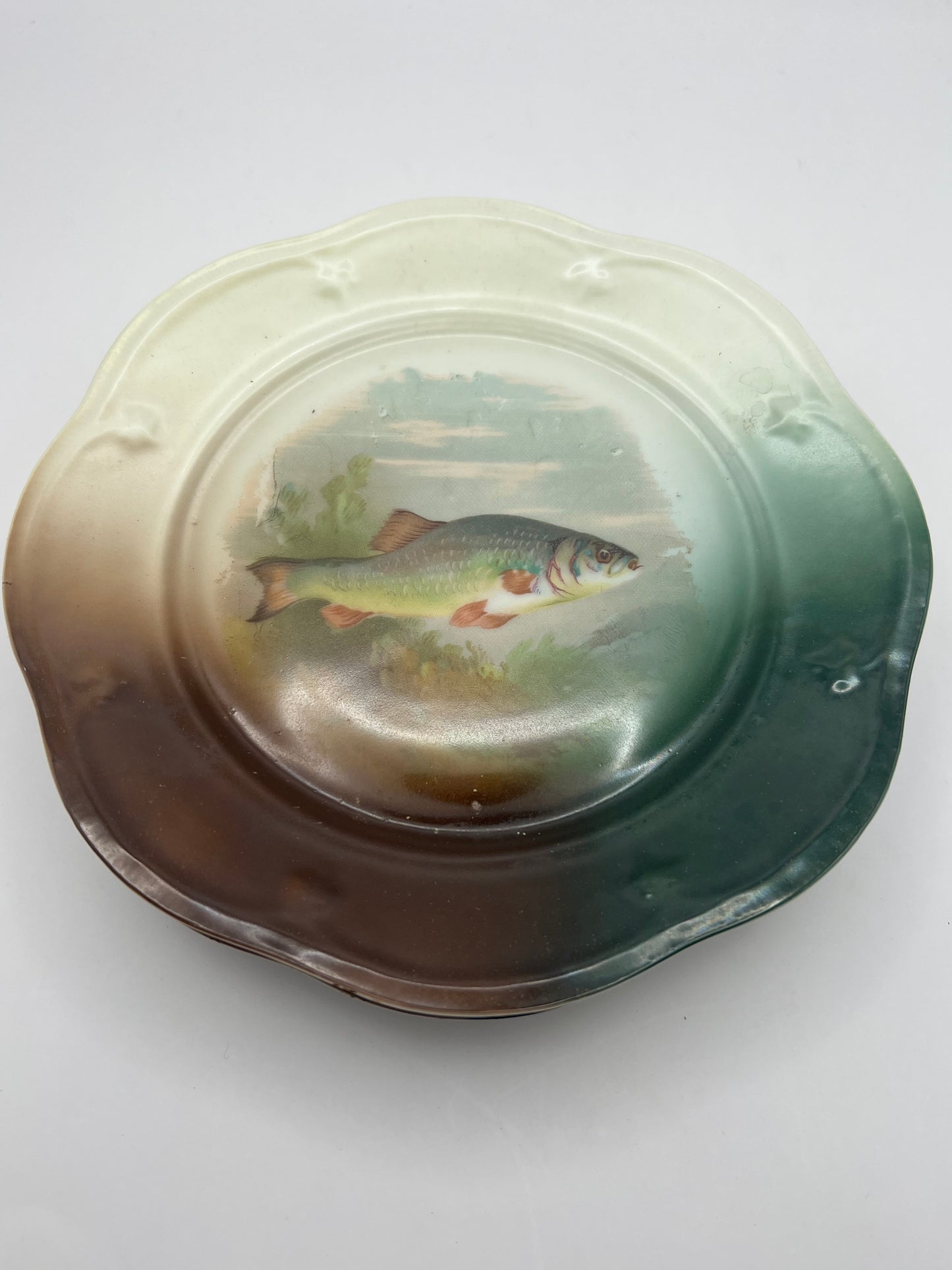 Mignon Z. S. & C. Co. of Bavaria Fish Plate Set