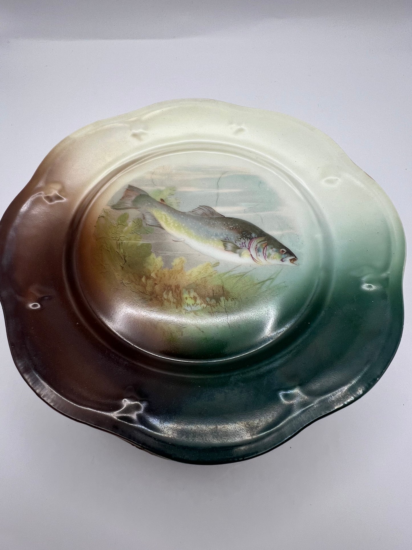 Mignon Z. S. & C. Co. of Bavaria Fish Plate Set