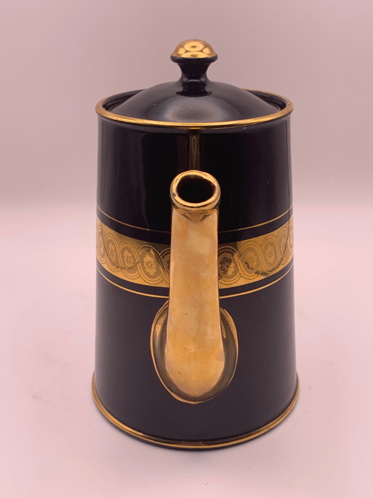 Sevres Late Cobalt Coffee/Tea Set, Manufactured by Gibson & Sons of Davenport
