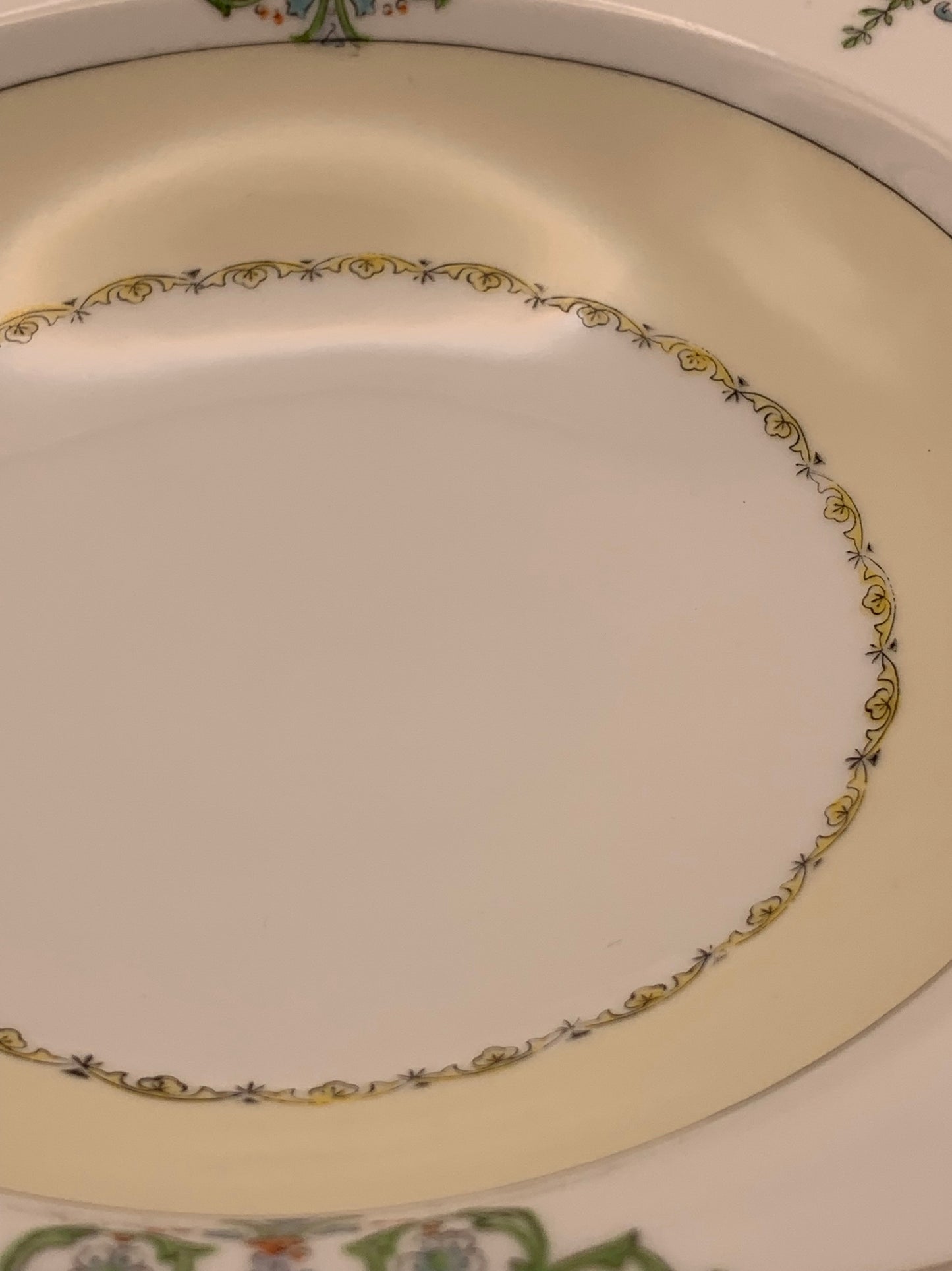 Noritake Porcelain Standing Dish