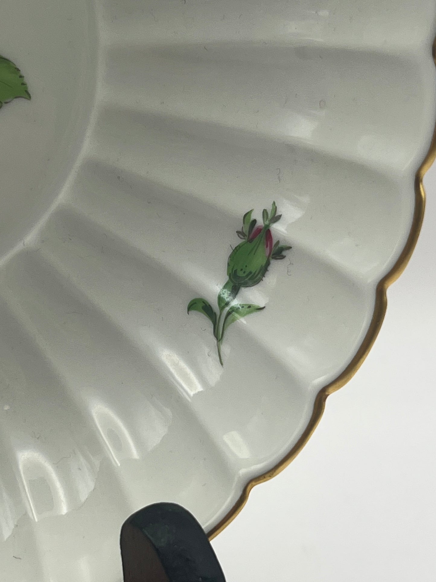 Meissen Porcelain Pink Rose Large Scalloped Plate