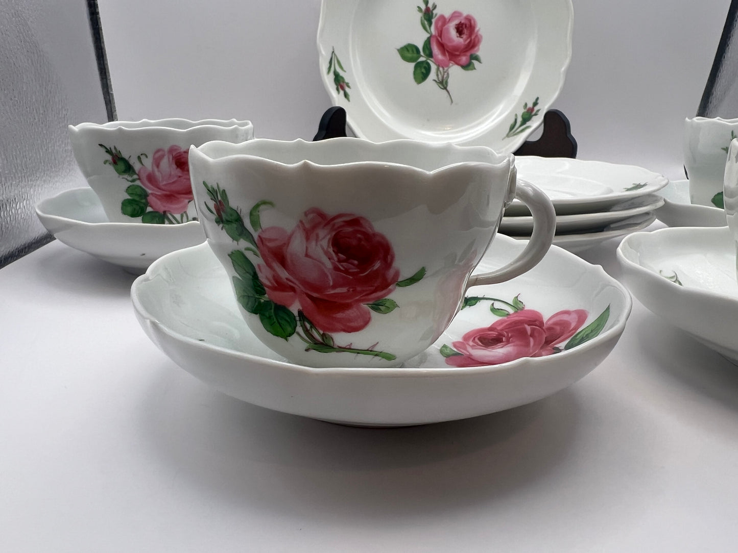 Meissen Porcelain "Pink Rose" Tea Set