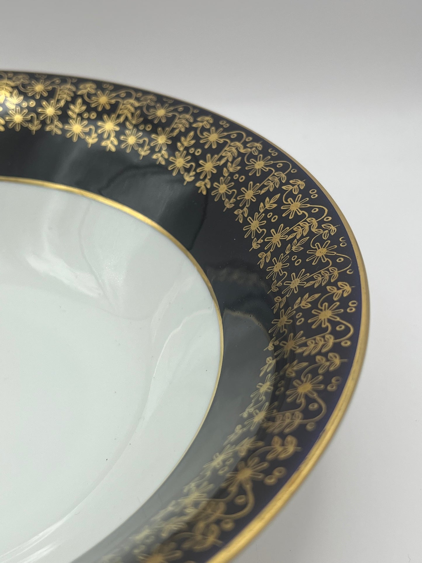 Weimar Porcelain Kobalt Deep Oval Bowl